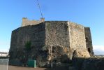 PICTURES/Northern Ireland - Scenes from Coastal Road/t_Carrickfergus Castle15.JPG